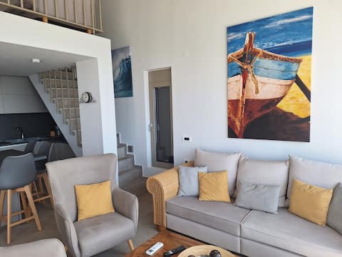 Top Airbnb: Evgoro - Infinite View |Villa Skourias with prPool in Δήμος Μινώα Πεδιάδος