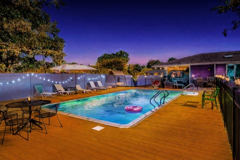 GOOD VIBEZ HOUSE! Mini Golf+Pool+Hot Tub+Game Room