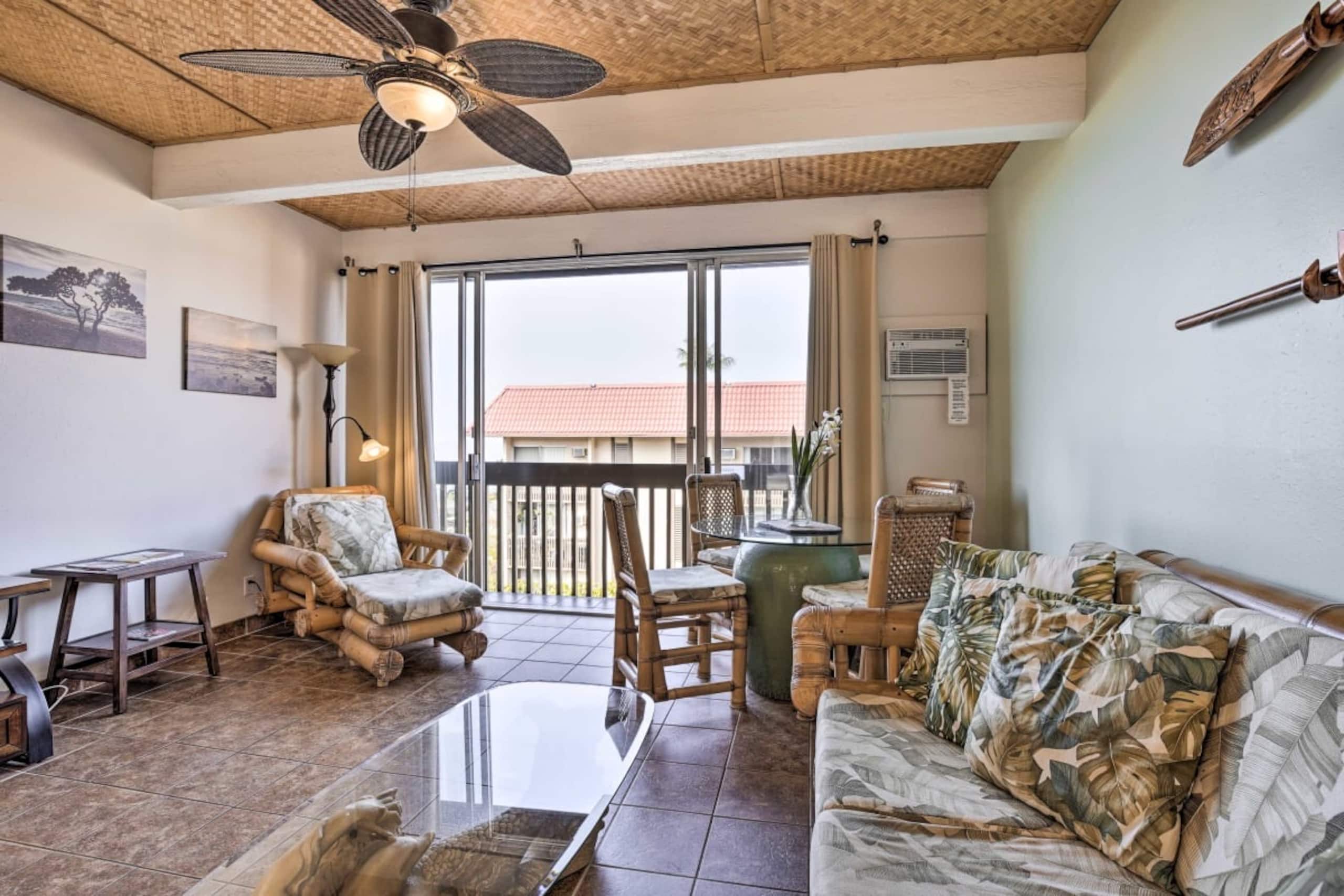 Condo in Kailua-Kona · ★4.65 · 2 bedrooms · 3 beds · 1.5 baths - Image 3