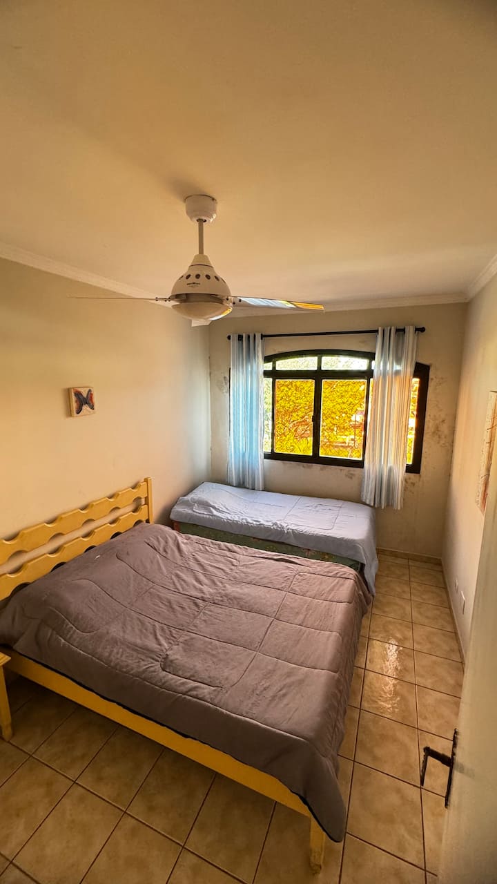 საძინებელი 1