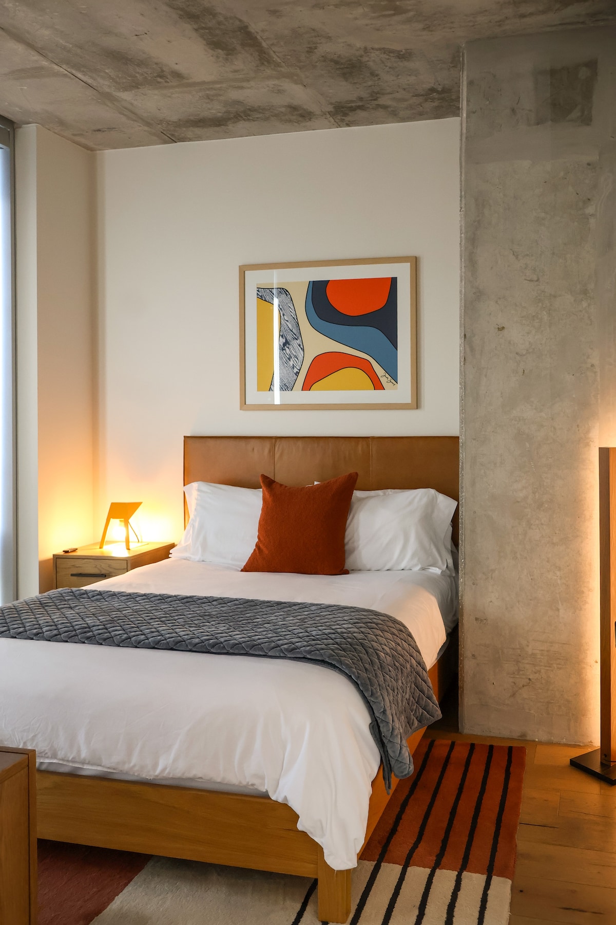 Upgraded Luxury Rainey Street Condo