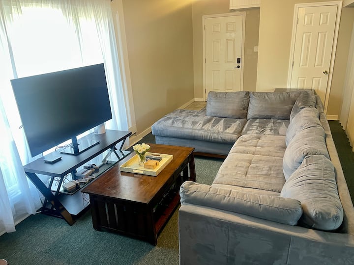 Cozy 4 Bedroom Beach Home-steps From The Beach! - Virginia Beach, VA