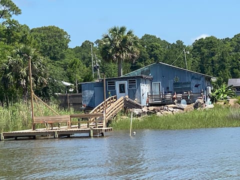 Apalachicola Oyster House w/ New Dock