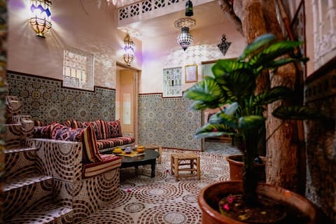 Top Airbnb: Surf Riad Taghazout - Salty Waves in Taghazout