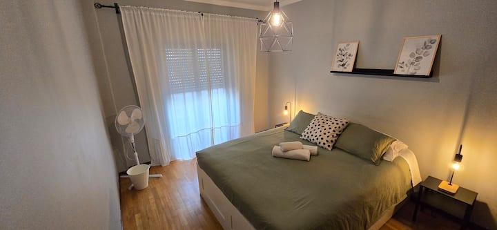 Central Suite Cosy Room Private Bathroom - Faro