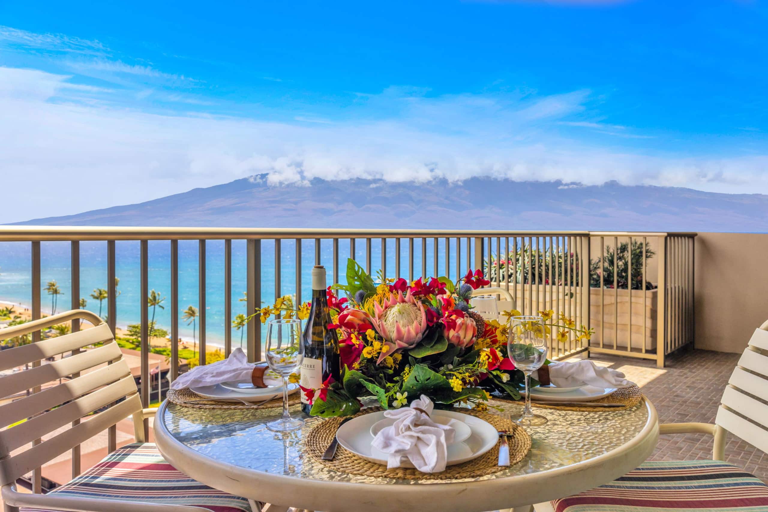 Condo in Lahaina · ★4.89 · 1 bedroom · 2 beds · 2 baths - Image 4