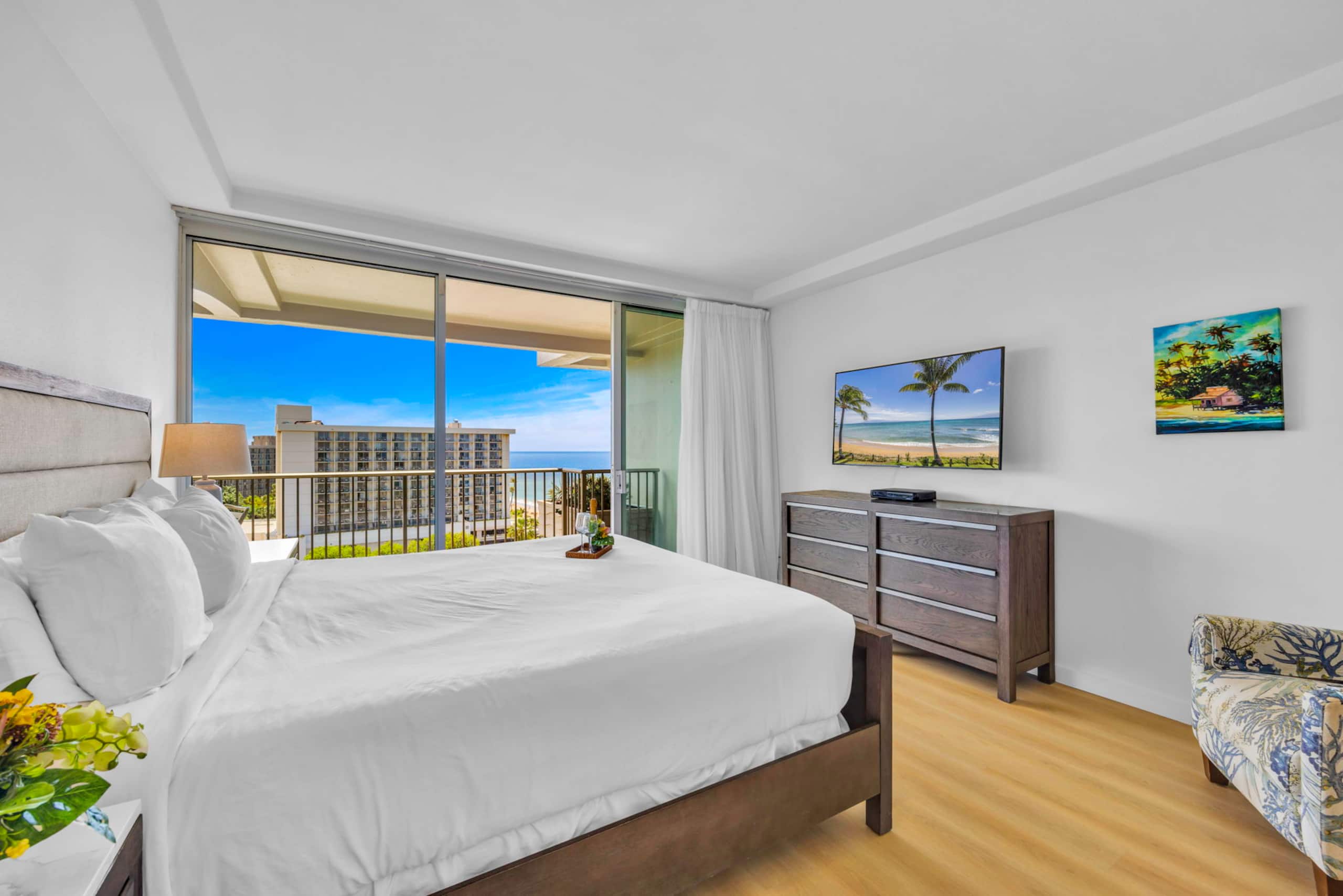 Condo in Lahaina · ★4.89 · 1 bedroom · 2 beds · 2 baths - Image 40