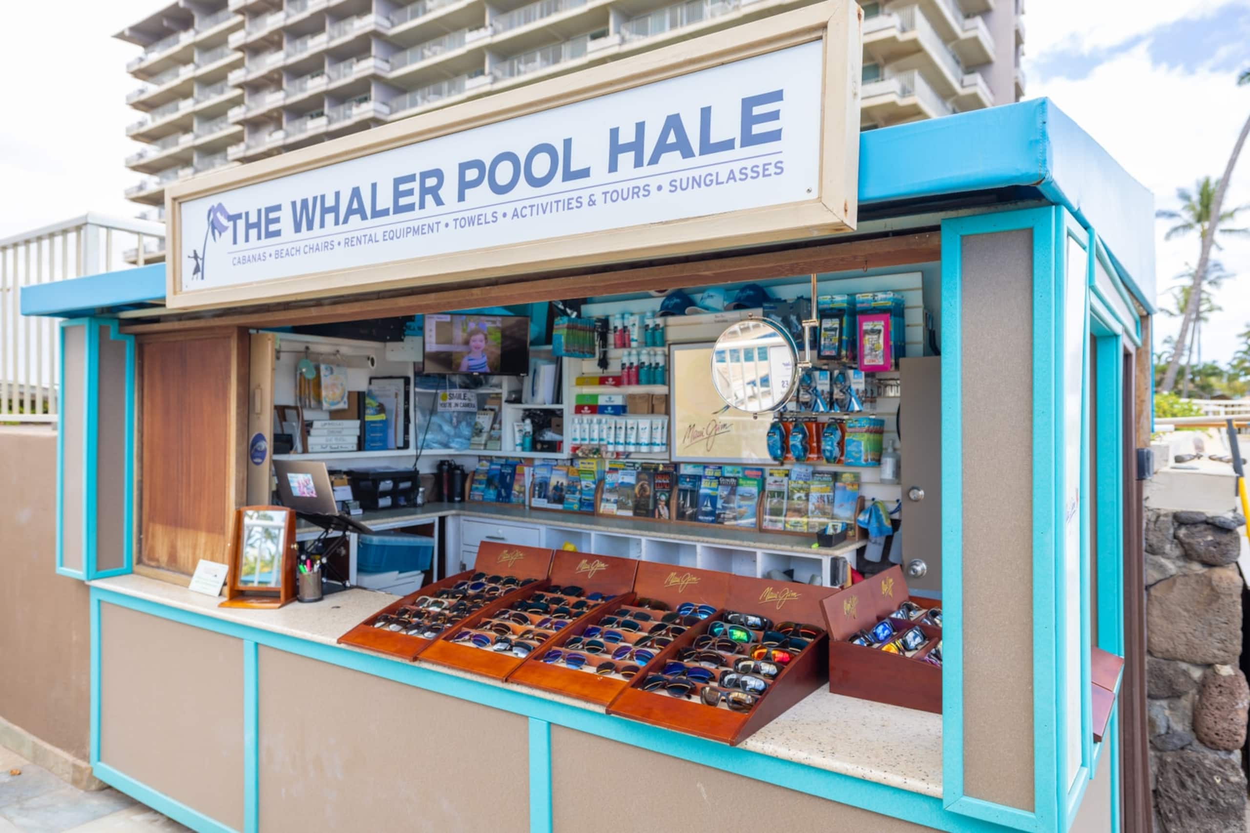 Condo in Lahaina · ★4.89 · 1 bedroom · 2 beds · 2 baths - Image 13