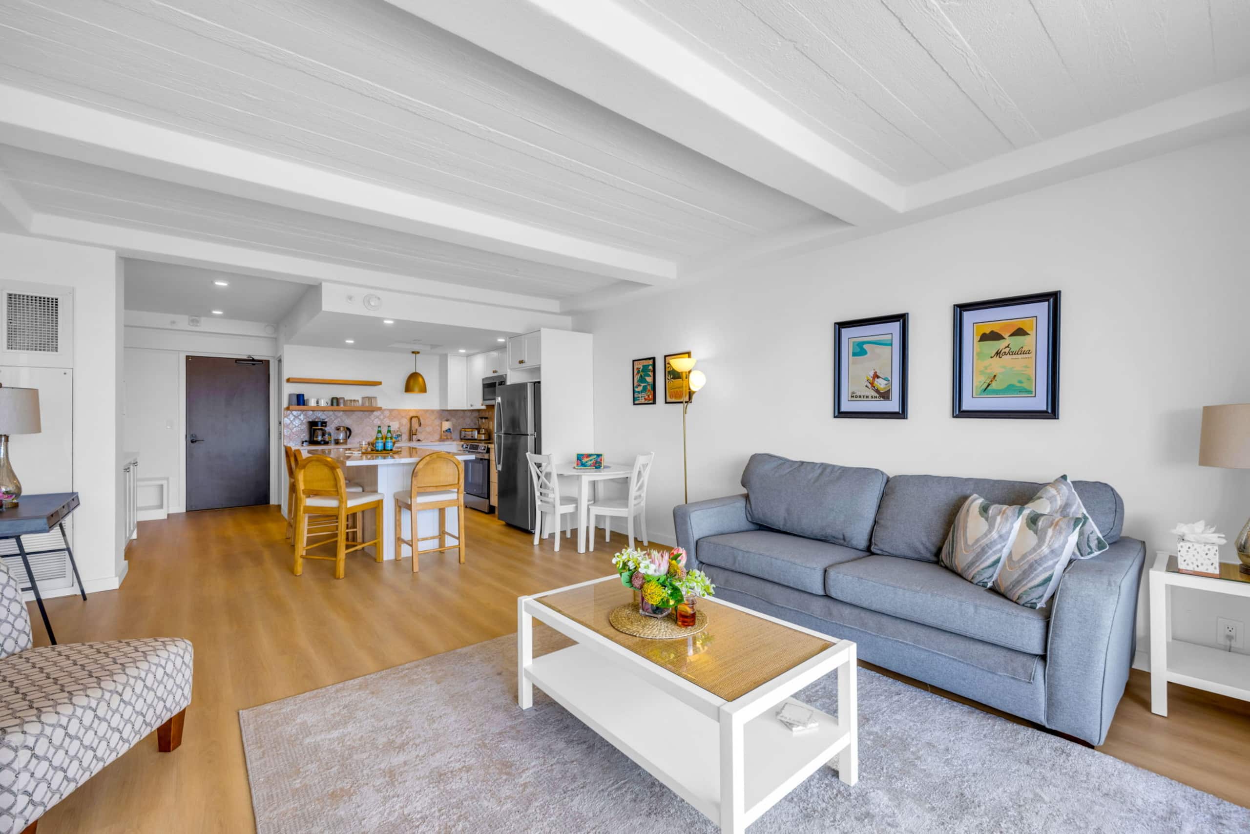 Condo in Lahaina · ★4.89 · 1 bedroom · 2 beds · 2 baths - Image 22