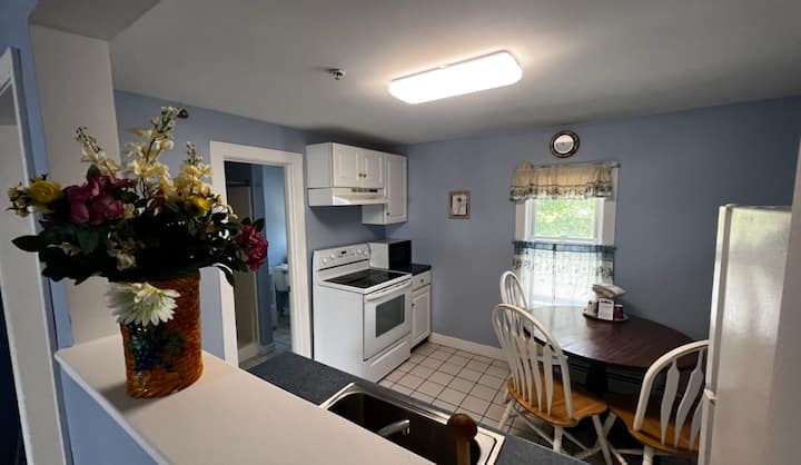 Ocean Suite First Floor #11 - Saco, ME
