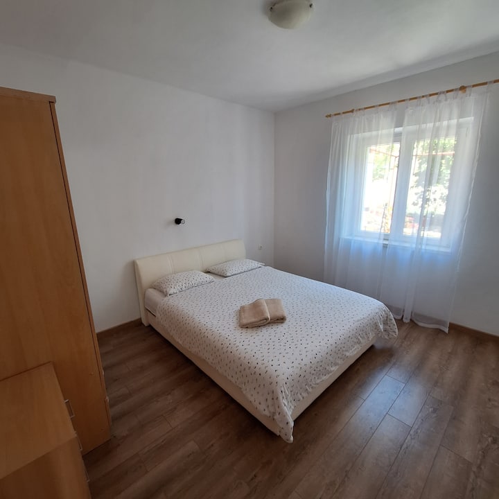 Spavaća soba 2