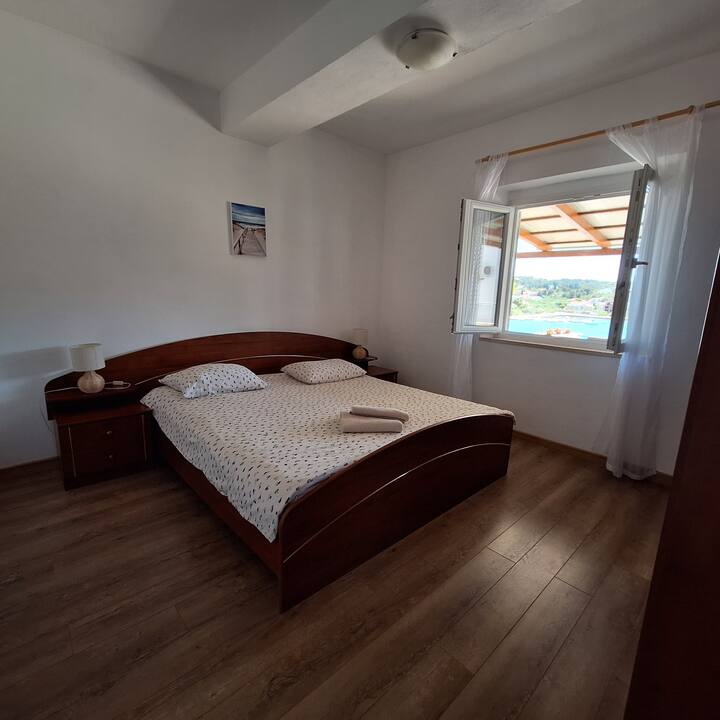 Spavaća soba 1