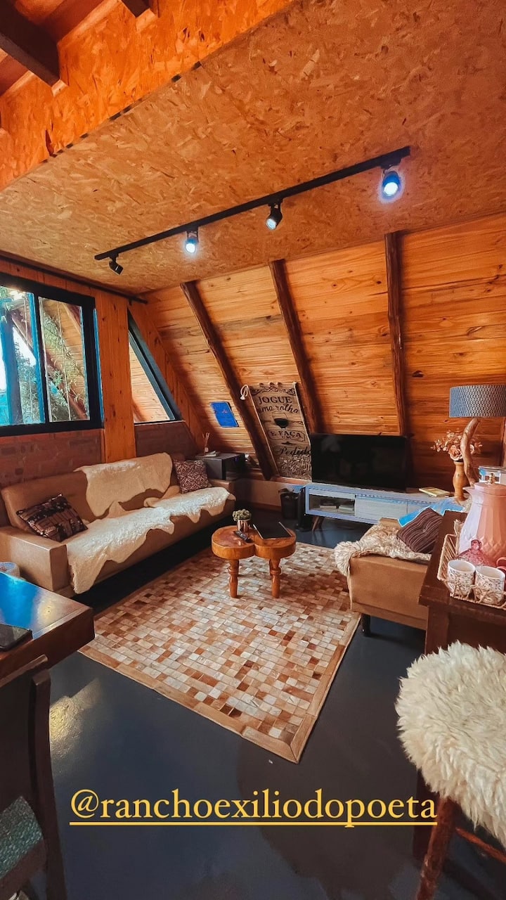 Piratuba: Cabana Romântica Rancho Exílio Do Poeta! - Piratuba