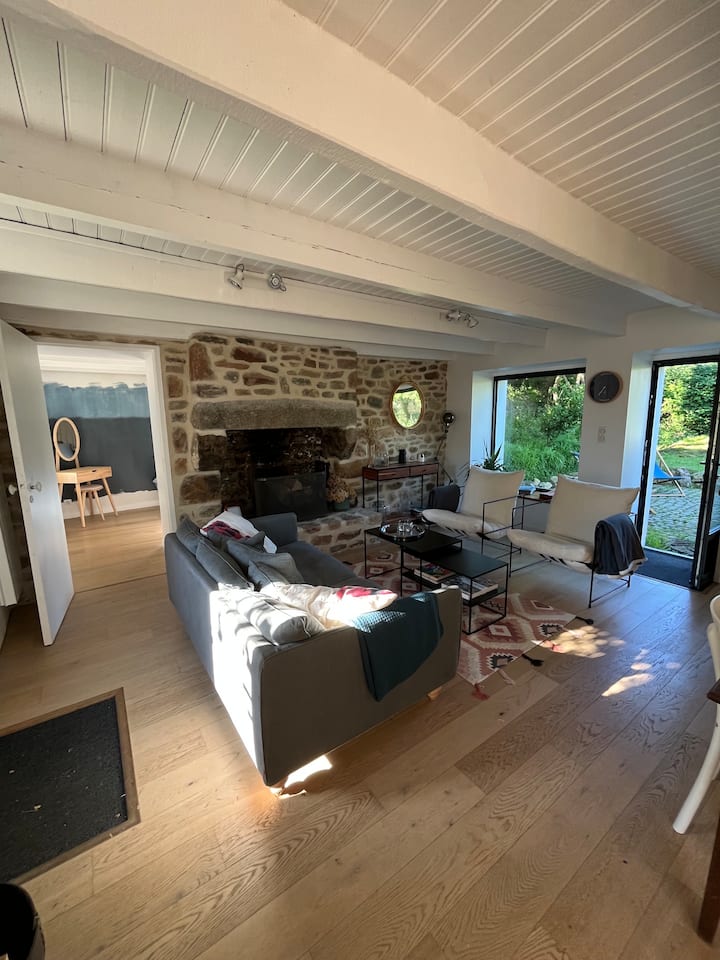 Jolie Maison De Pêcheur Proche De La Mer - Crozon