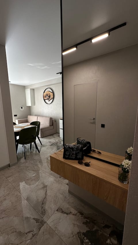 Teatralnyi Residential Area/Shevchenko Residential Area. Center. Parking.