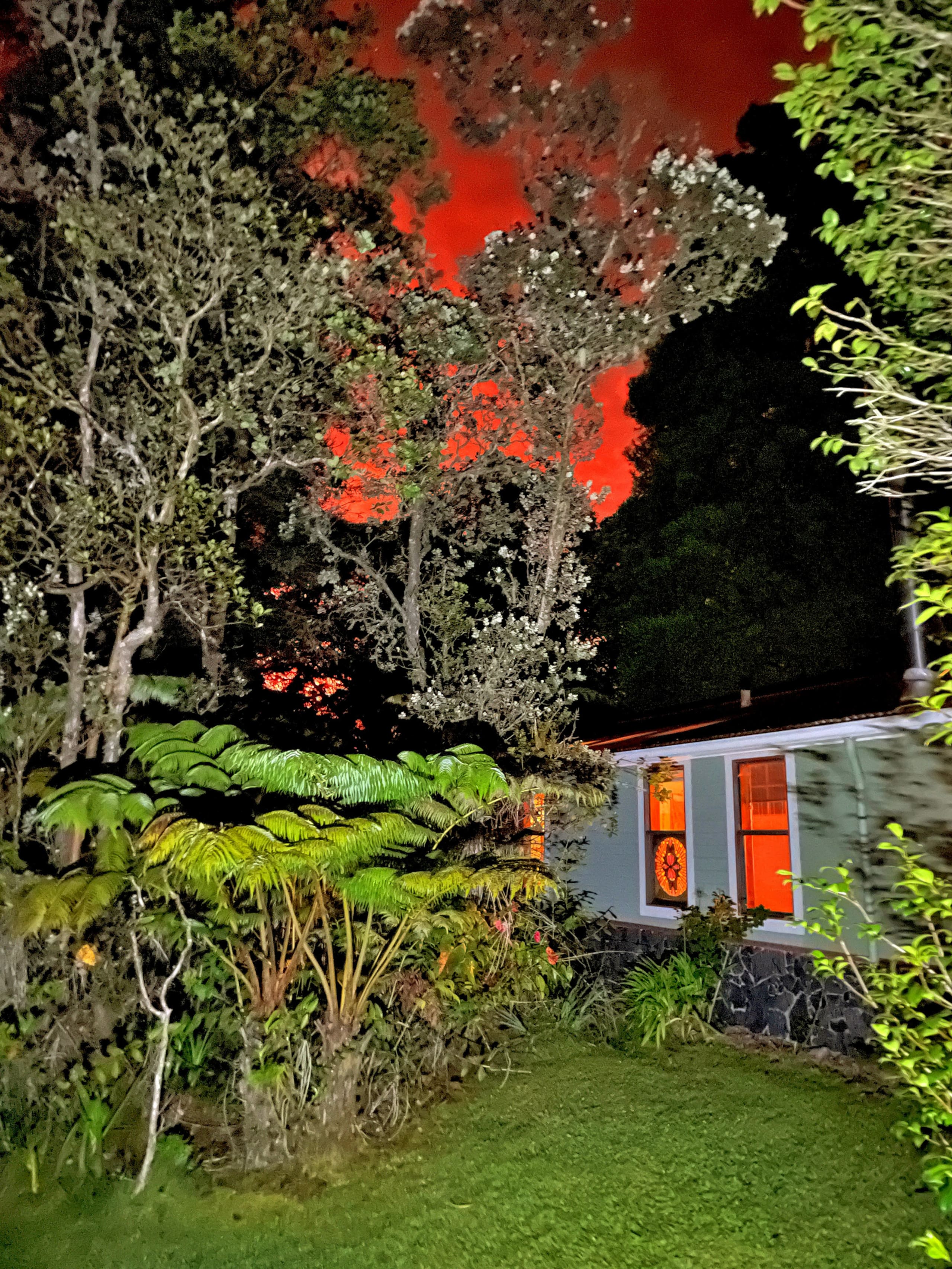 The Maid's Quarters Cottage with Gardens and Gazebo Hot Tub - Image 7