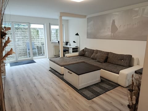 Entire Apartment close to Frankfurt Airport