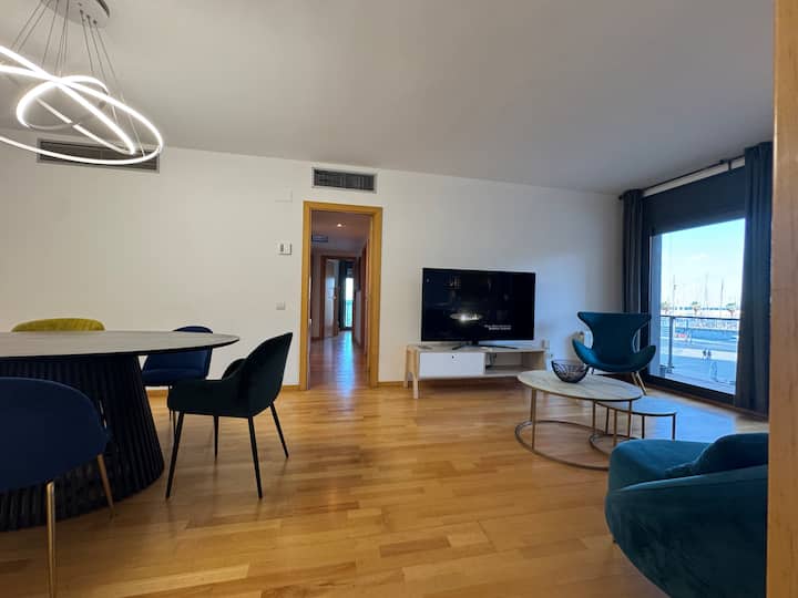 Gran Apartamento En Primera Línea De Mar Barcelona - Badalona