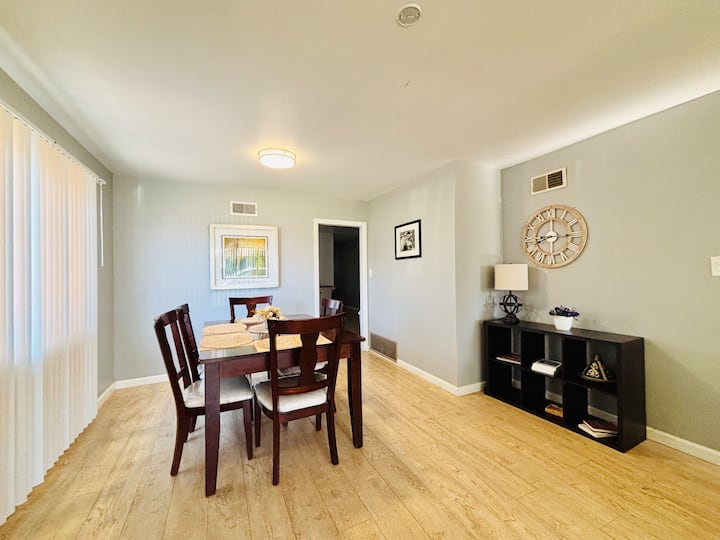Cozy And Spacious 4b2b Close To Sjc Airport & Sap - San José, CA
