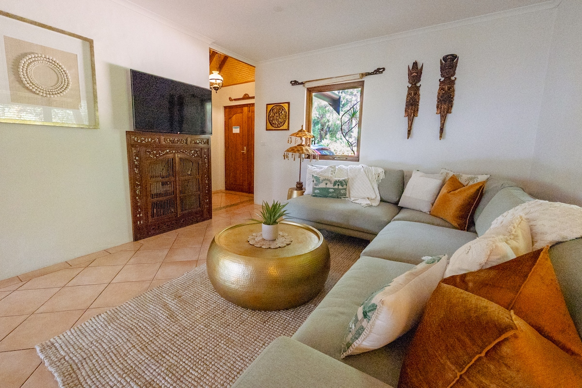 Popular Airbnb listing: River'esque Villa in Margaret River