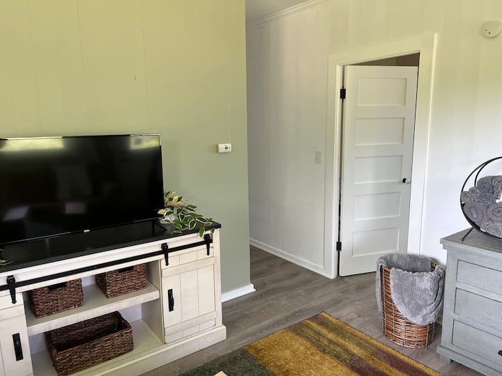3 Bedroom Home On One Acre In Waimea - Waimea, HI