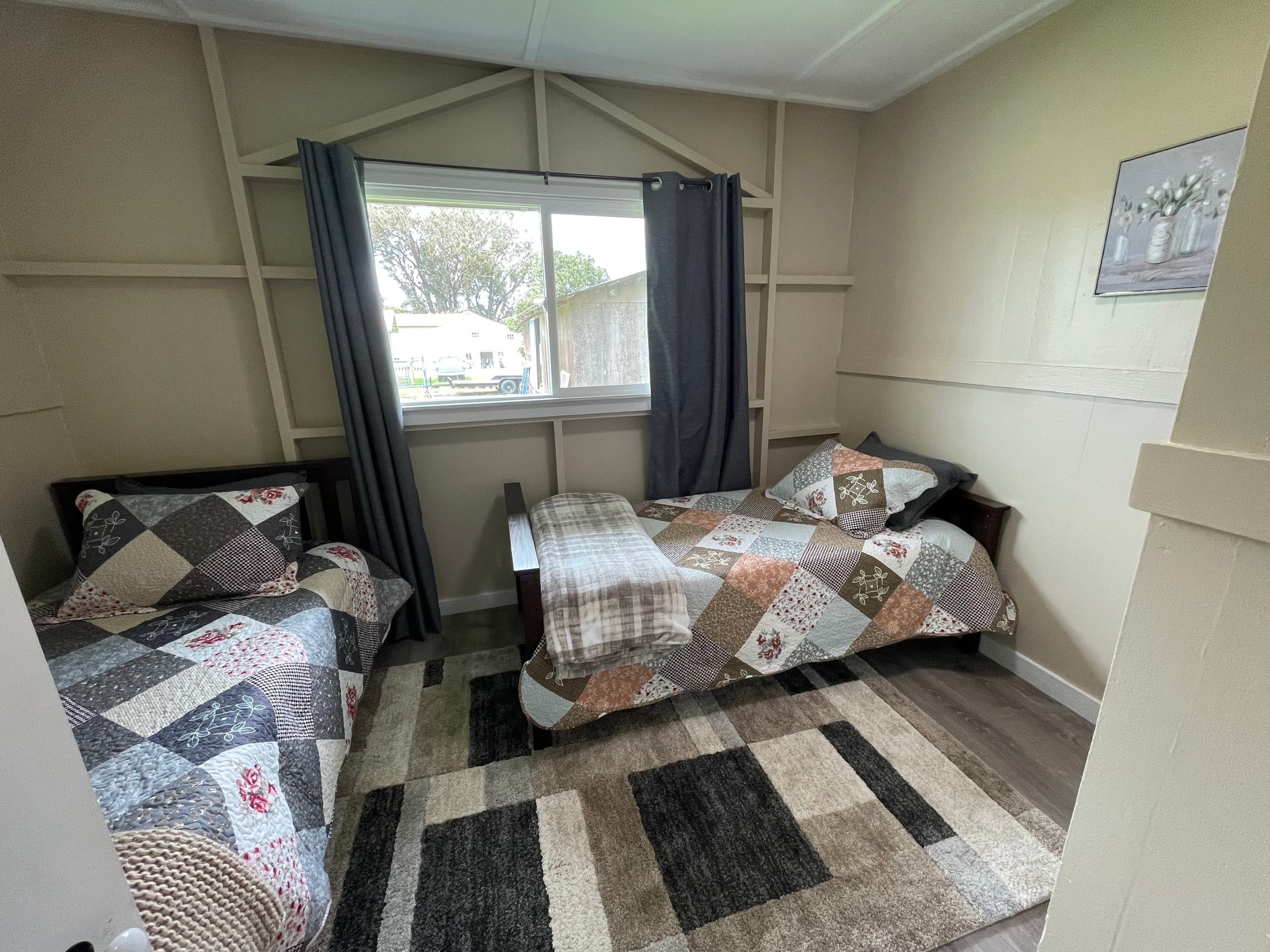 3 bedroom home on one acre in Waimea - Photo 11
