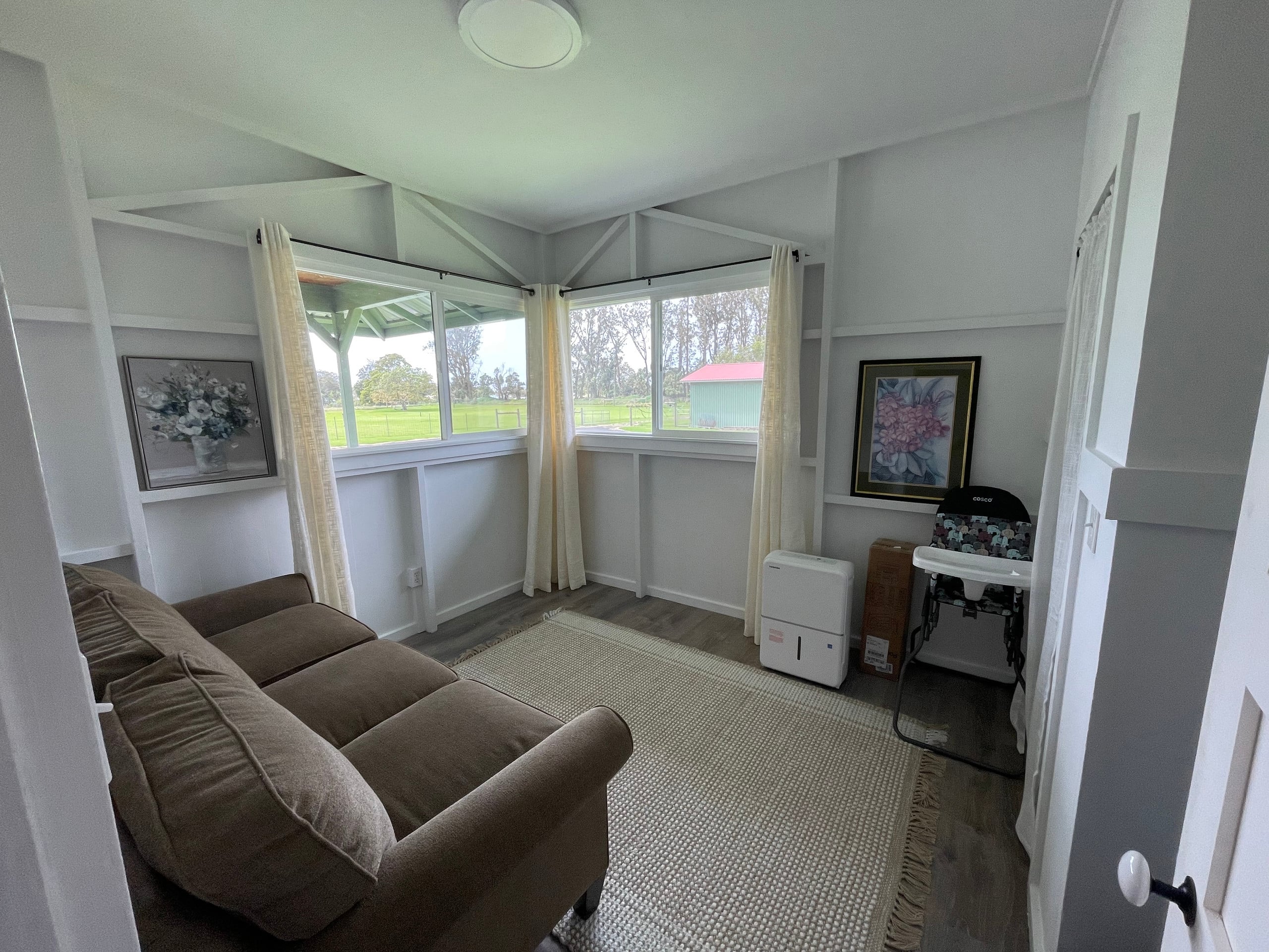 3 bedroom home on one acre in Waimea - Photo 13