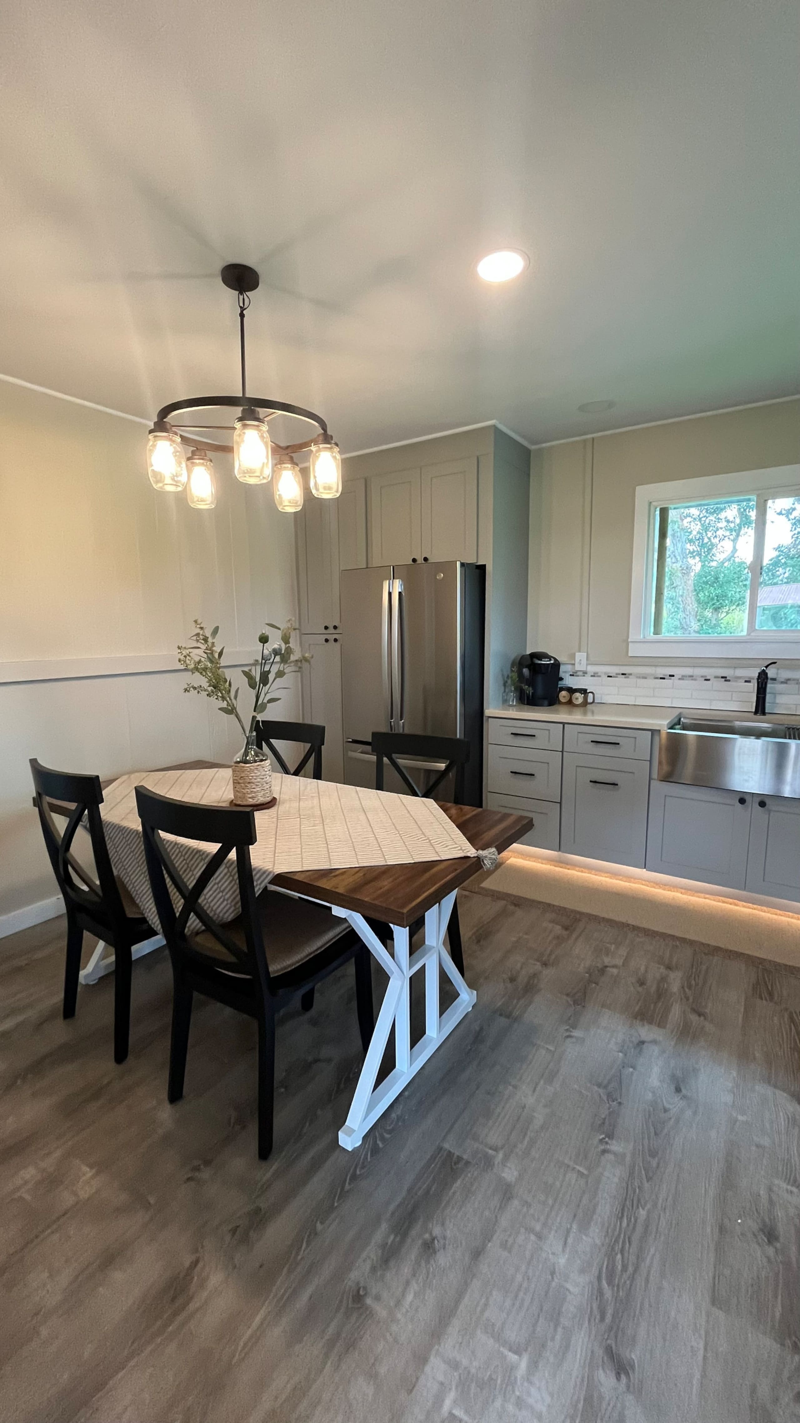 3 bedroom home on one acre in Waimea - Photo 6