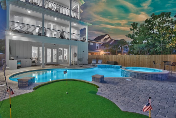 88 Palms  | Luxury Beach House - 德斯坦