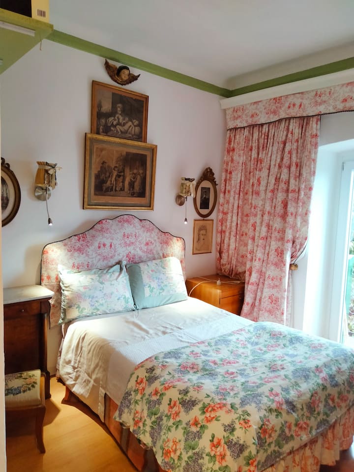 غرفة النوم 2