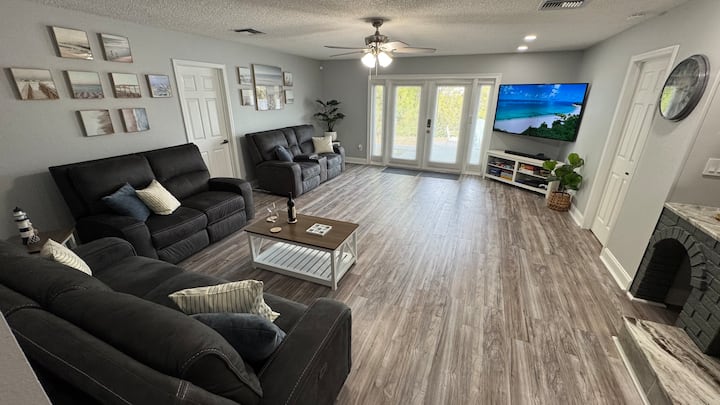 Beautiful Spacious House Near The Bay! - Port Charlotte, FL