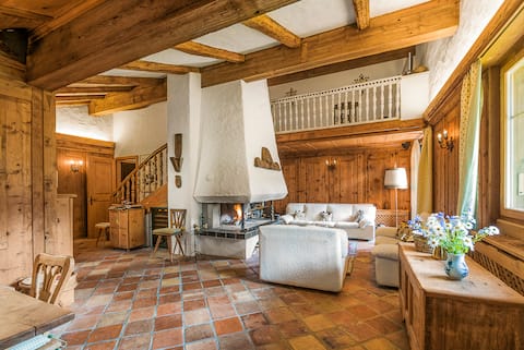 Lovely duplex in Rougemont for 6  (Gstaad)