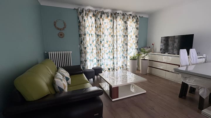 Superbe Appartement/maison Avec Parking Privatif - Hérouville-Saint-Clair