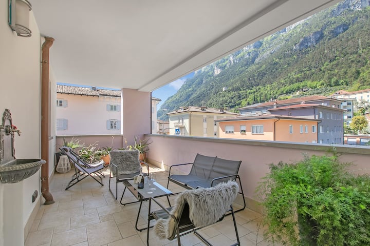Suite 22 - By Happy Rentals - Ledro