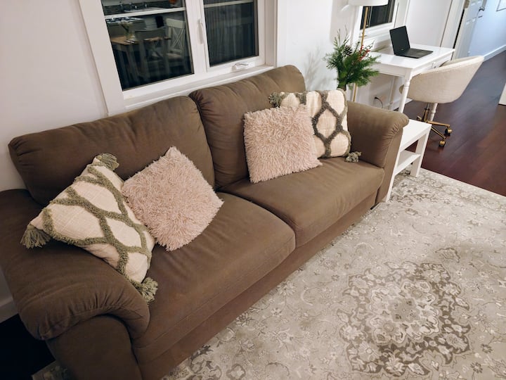 Adorable 1 Bedroom In Corte Madera With Bay Views - Mill Valley, CA