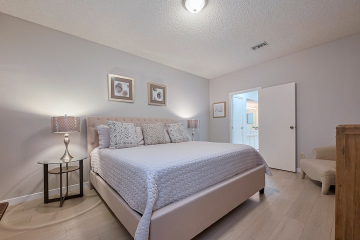 Primárne s manželskou posteľou