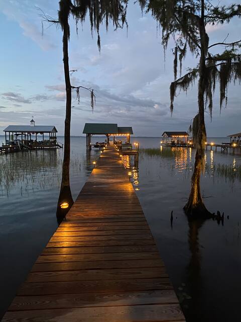 Quality Family Time on Lake Waccamaw - Lake Front