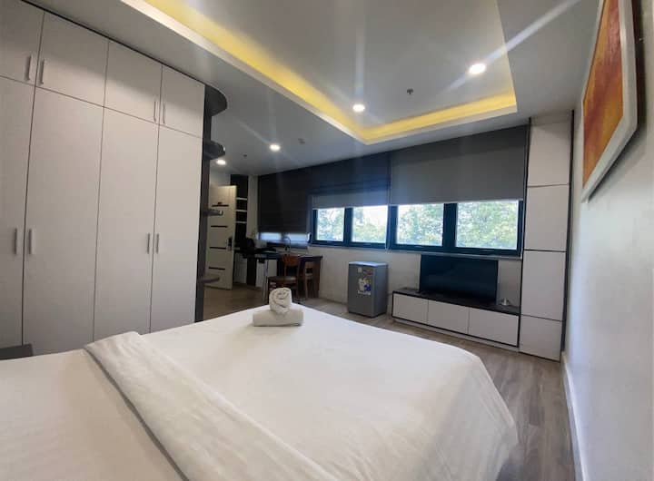 Le Boulevard Apt-stunning For 2 Pax In Heart Hcmc - Ciudad Ho Chi Minh