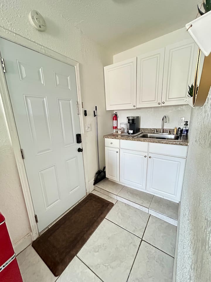 Entire Suite - 17 Min From Airport - Winter Park, FL