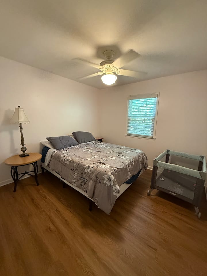 غرفة النوم 1