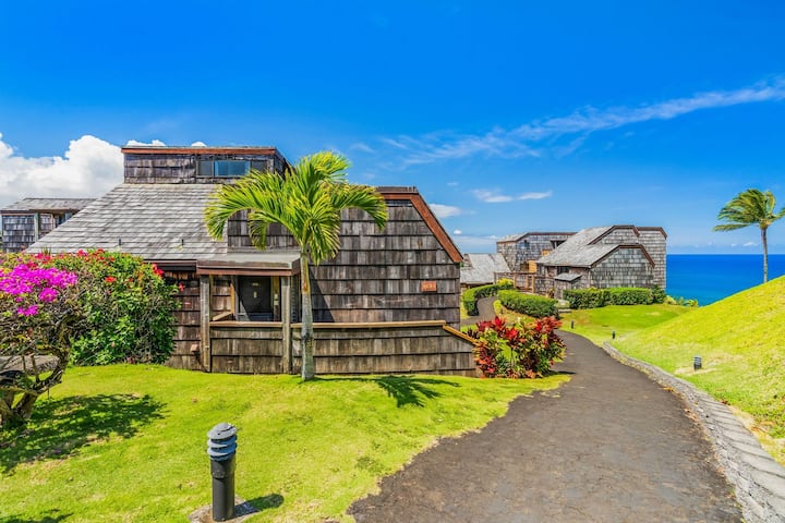 Sealodge B5 Offers An Ocean View - Princeville