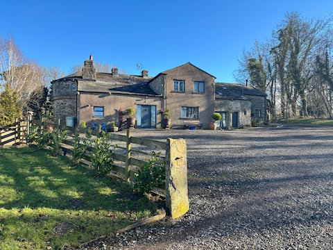 Dales National Park property in two units.