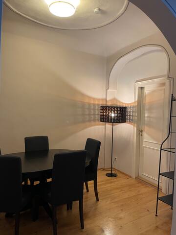 Vienna Culture Flat – Prime Location gallery image 5