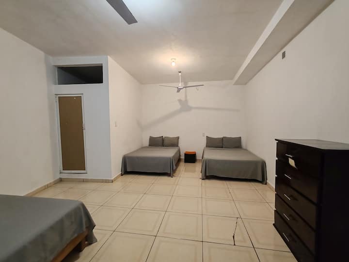 Спална соба 2