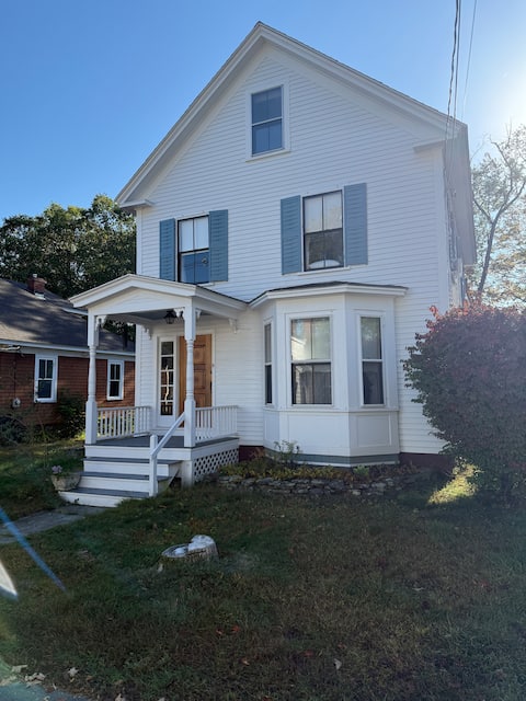 A True New Englander Home in Historic Exeter, NH