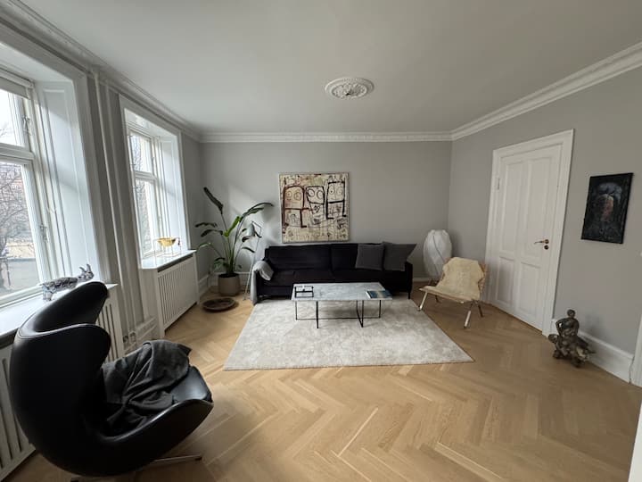 Skøn, Nyrenoveret 3 Værelses Lejlighed I Centrum. - 哥本哈根
