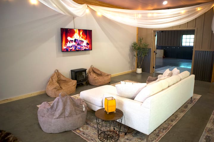 Lazy Dog Retreat (Sleeps 20) - Ranches for Rent in Nevada City