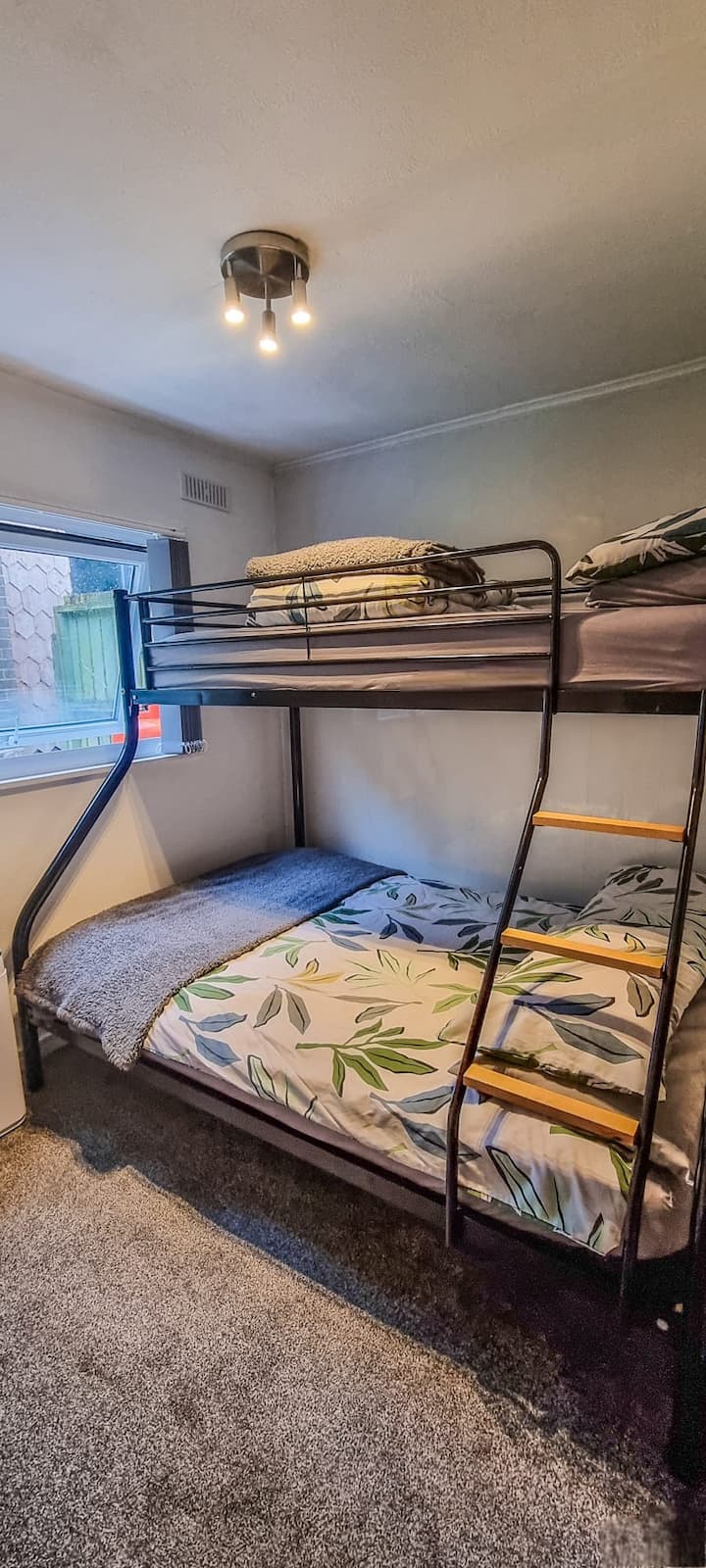 Dhomë gjumi 1