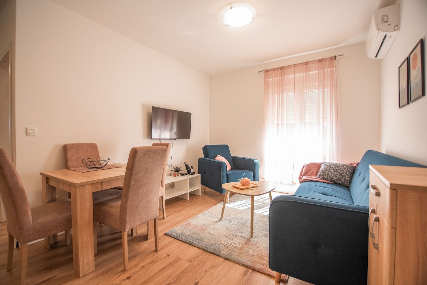 Apartman 1 — Hills Apartmani Žabljak