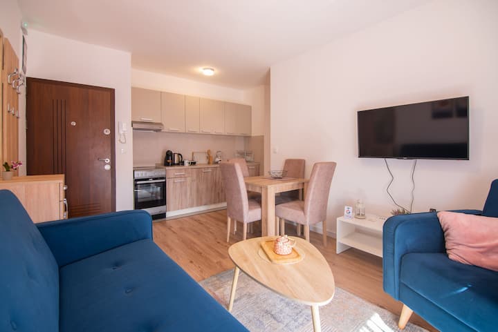 Apartman 1 — enterijer